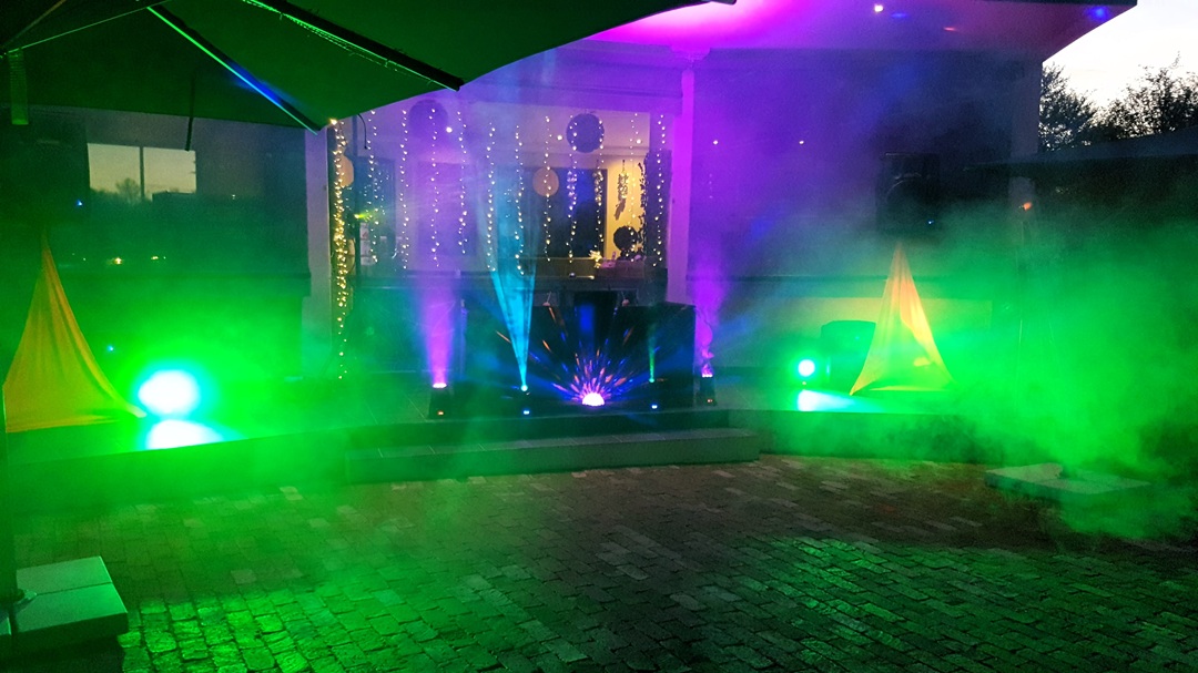 dj lighting setup
